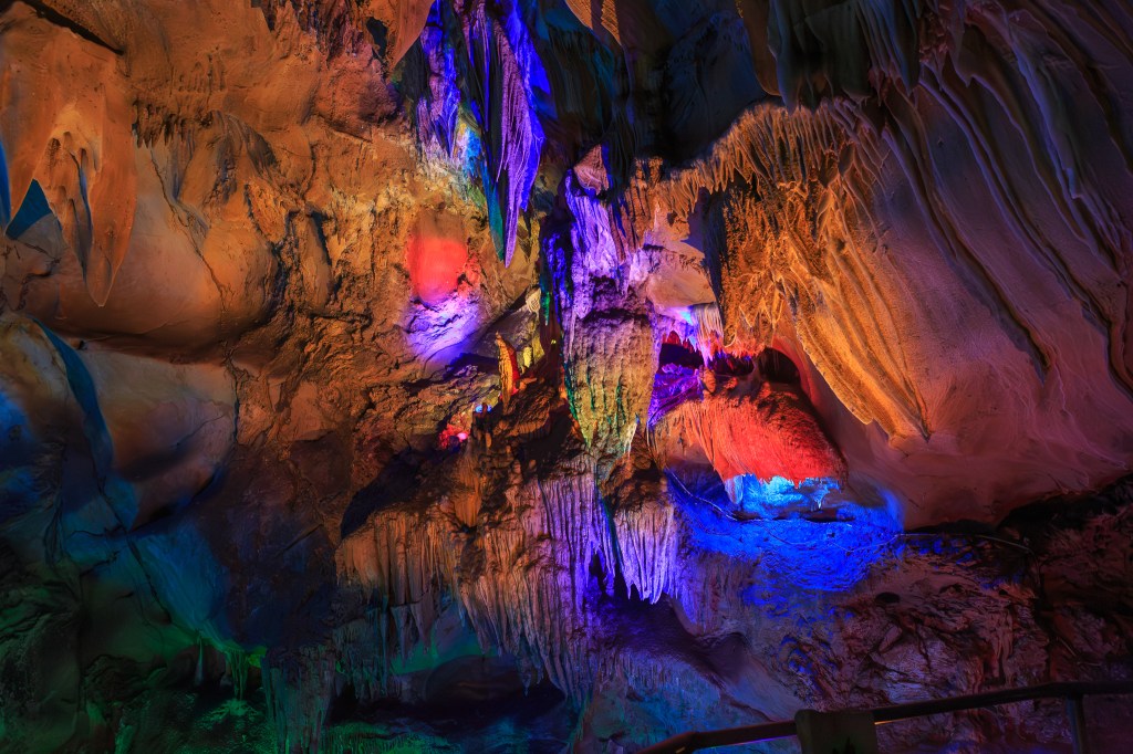 Die Longyou Grotten und die Lanxi&nbsp;Höhle